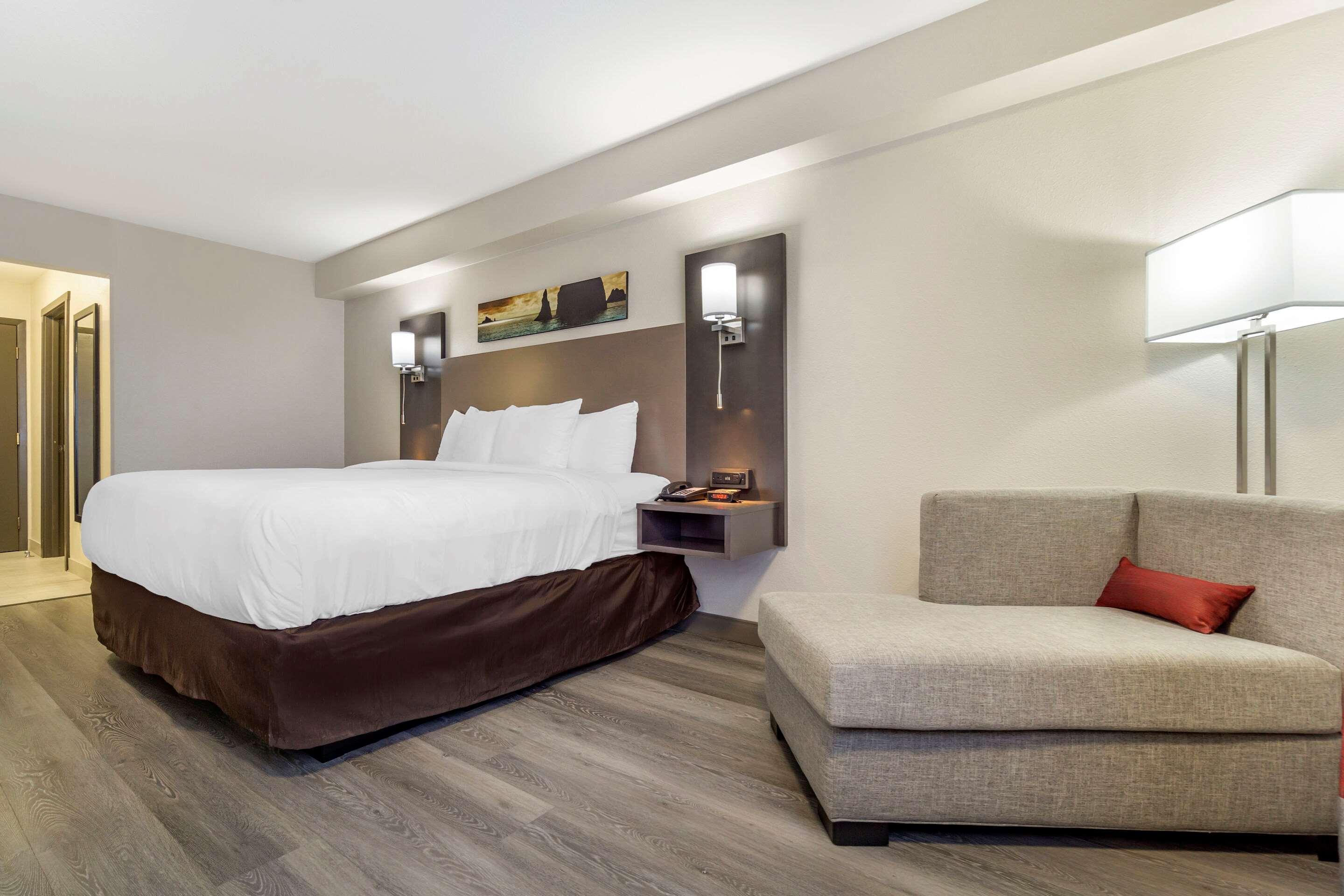 Comfort Inn & Suites Pacific - Auburn エクステリア 写真