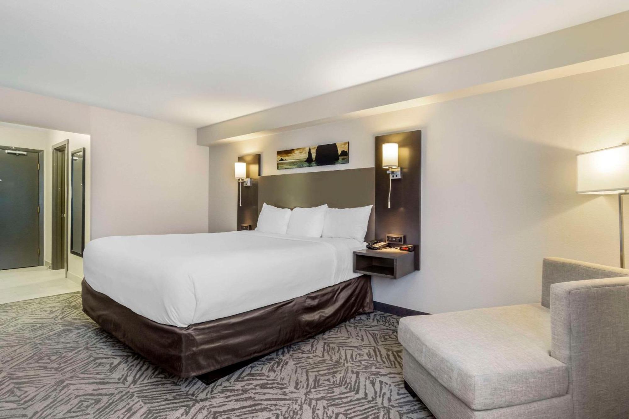 Comfort Inn & Suites Pacific - Auburn エクステリア 写真