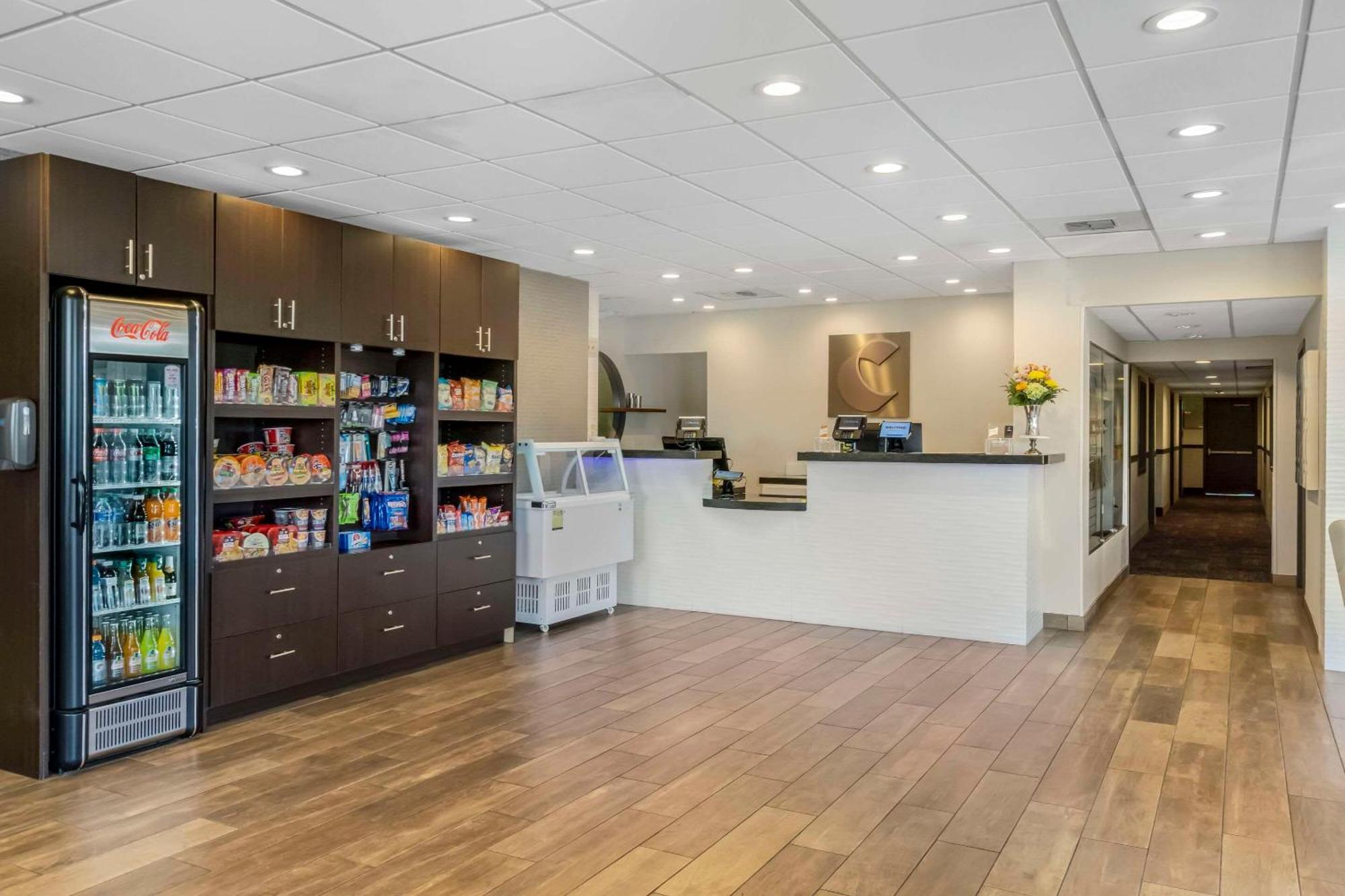 Comfort Inn & Suites Pacific - Auburn エクステリア 写真